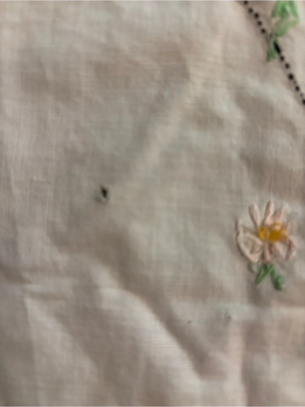 Vintage Embroidered Linen Table Runner - Cream with Pastel Floral Details